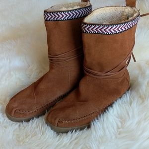 Toms Moccasin Booties